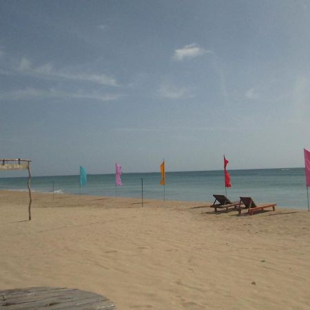 Uppuveli Beach House Trincomalee Luaran gambar