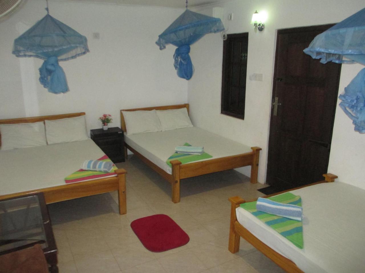 Uppuveli Beach House Trincomalee Luaran gambar
