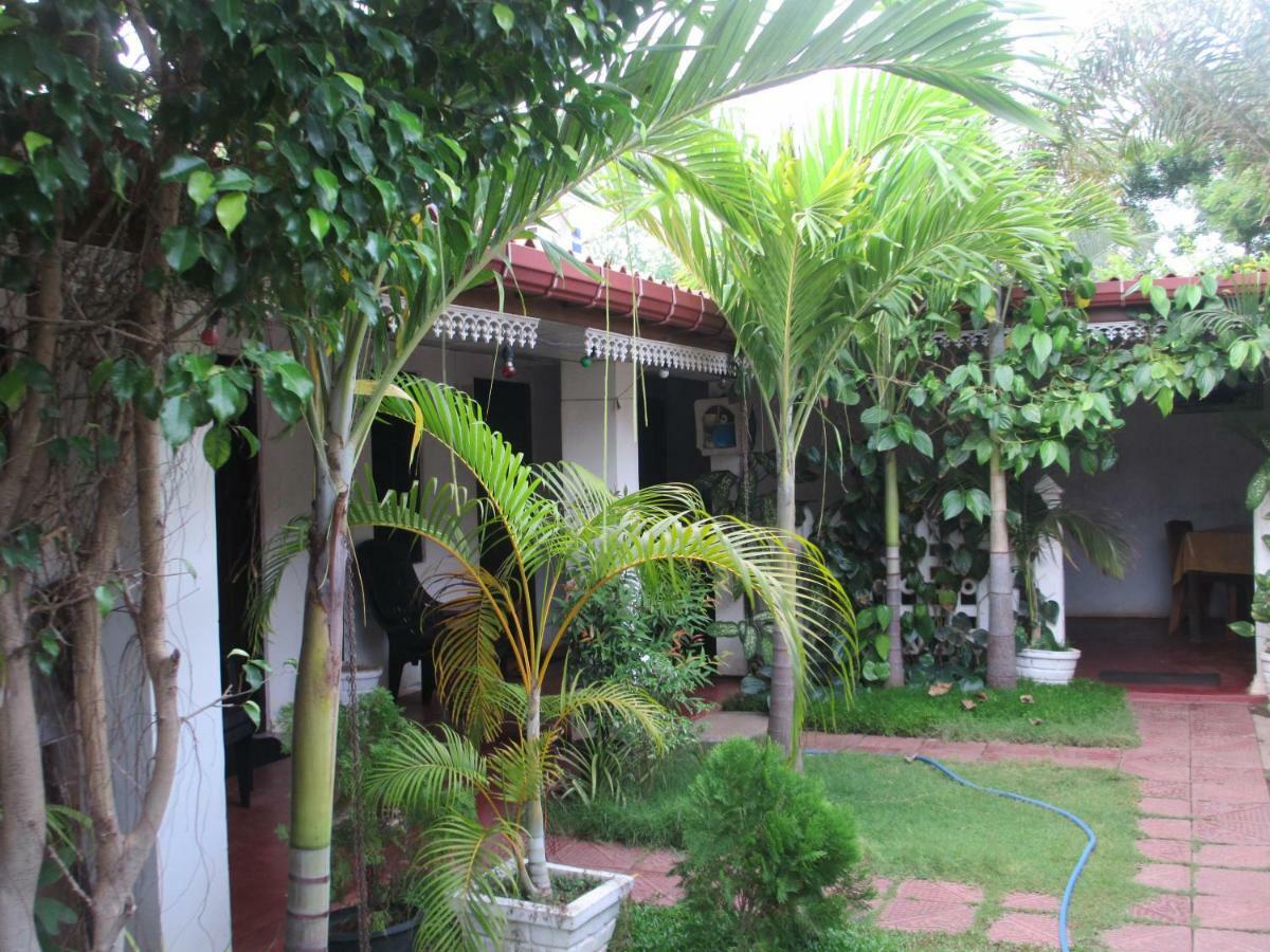 Uppuveli Beach House Trincomalee Luaran gambar
